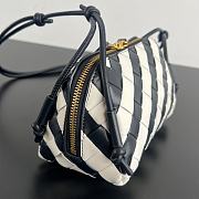 Bottega Veneta Concert Pouch 18.5x11.5x8.5cm - 3