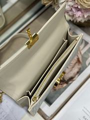 Dior 30 Montaigne Top Handle Bag White 25x13x4.5cm - 5