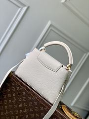 Louis Vuitton LV Capucines BB White Bag 27x17.3x9cm - 2