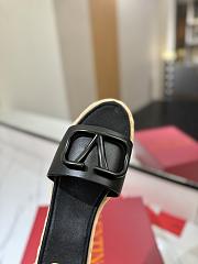 Valentino Garavani VLogo Black Slides - 4