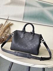 Louis Vuitton LV Speedy P9 30 Black 32x22.5x18cm - 4