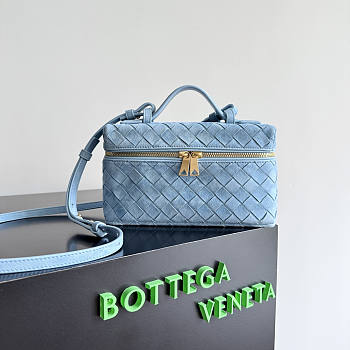 Bottega Veneta Bang Bang Bag Blue Suede 22x12.5x5cm