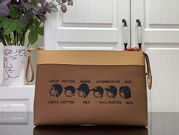 Louis Vuitton LV Pharrell x Nigo Clutch Brown 30x22x5cm