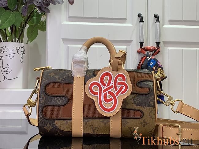 Louis Vuitton LV Keepall Bandoulière 25 Brown 25x15x11cm - 1