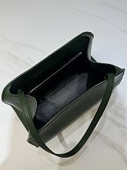 The Row Peggy Clutch Bag Green 28x16x12cm - 4