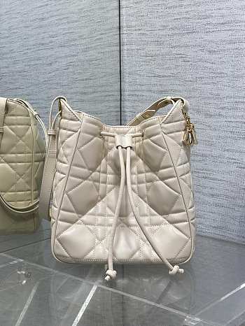 Dior D-Motion Bag White Gold 23x24x13cm