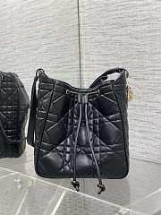 Dior D-Motion Bag Black Gold 23x24x13cm - 1