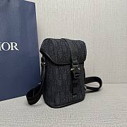 Dior Mini Hit the Road Vertical Messenger Bag 20x13x7cm - 4