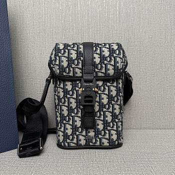 Dior Mini Hit the Road Vertical Blue Messenger Bag 20x13x7cm