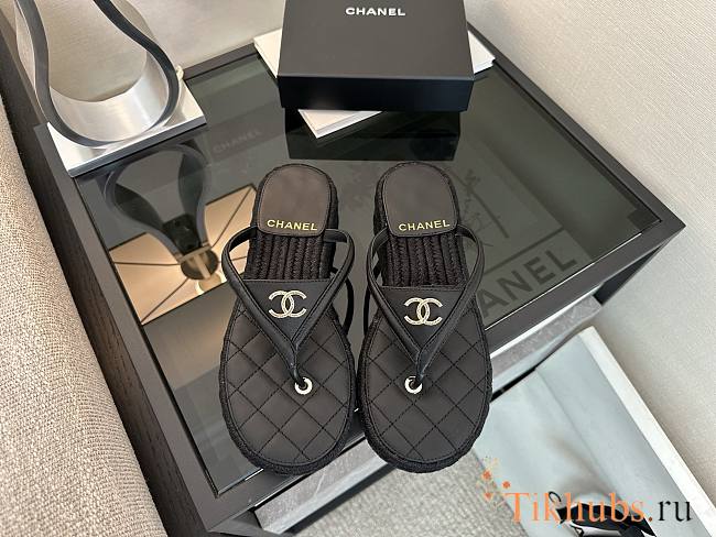 Chanel Raffia Black Slides - 1