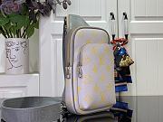 Louis Vuitton LV Avanue Sling Bag White 33x16x5.7cm - 2