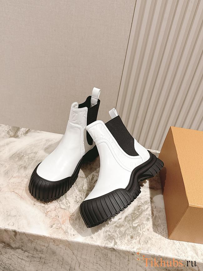 Louis Vuitton LV Ruby Flat Ankle White Boots - 1