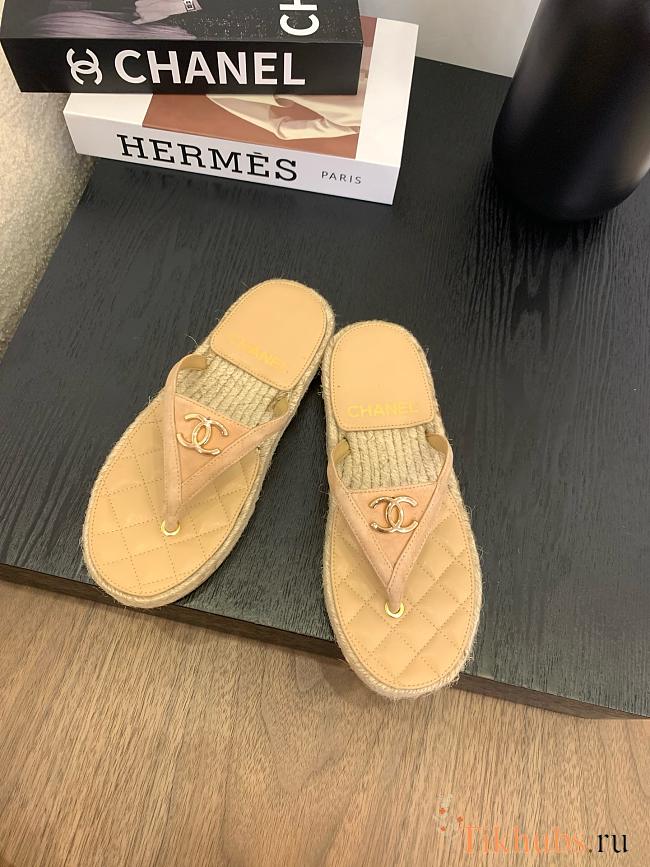 Chanel Raffia Beige Slides - 1