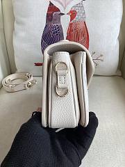 Louis Vuitton LV Pochette Métis East West Cream 21.5x13.5x6cm - 5