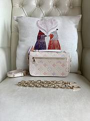 Louis Vuitton LV Pochette Métis East West Cream 21.5x13.5x6cm - 3