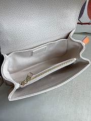 Louis Vuitton LV Pochette Métis East West Cream 21.5x13.5x6cm - 2