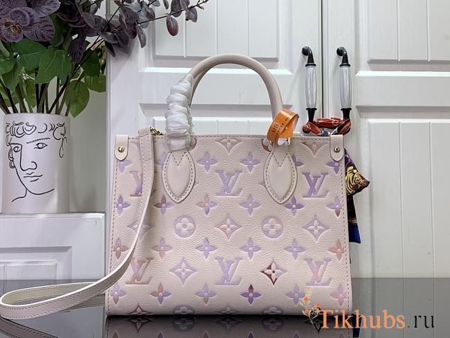 Louis Vuitton LV Onthego PM Bag Dream Cream 25x19x11.5cm - 1