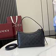 Gucci GG Emblem Small Shoulder Bag Black 22x14x8cm - 6