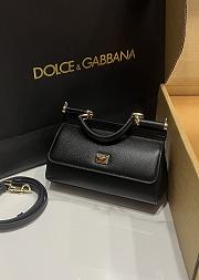 Dolce & Gabbana Small Sicily Black Handbag 18x11x6cm - 1