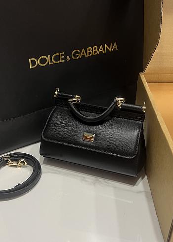 Dolce & Gabbana Small Sicily Black Handbag 18x11x6cm