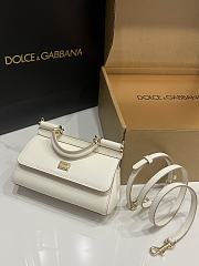 Dolce & Gabbana Small Sicily White Handbag 18x11x6cm - 4