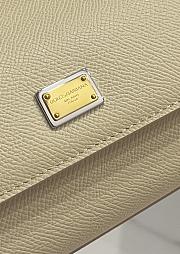 Dolce & Gabbana Small Sicily Beige Handbag 18x11x6cm - 6