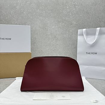 The Row Margaux Buckled Leather Clutch 43x20x24cm