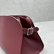 The Row Margaux Buckled Leather Clutch 43x20x24cm - 6