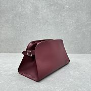 The Row Margaux Buckled Leather Clutch 43x20x24cm - 2