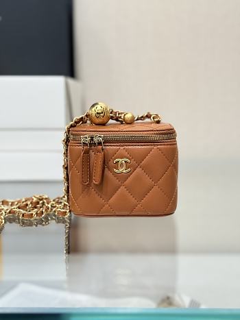 Chanel Mini 24K Vanity Case Caramel Lambskin Gold 11x8.5x7cm