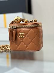 Chanel Mini 24K Vanity Case Caramel Lambskin Gold 11x8.5x7cm - 4