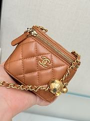 Chanel Mini 24K Vanity Case Caramel Lambskin Gold 11x8.5x7cm - 2