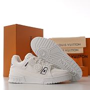 Louis Vuitton LV White Trainer Sneaker - 3