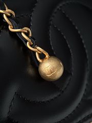 Chanel Vanity Case Black Lambskin Gold 17x9.5x8cm - 3