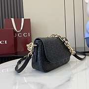 Gucci GG Emblem Small Shoulder Bag Black 20.5x13x7cm - 5