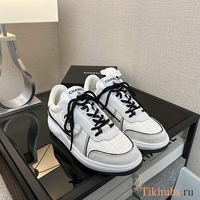 Chanel White Sneaker 09 - 1