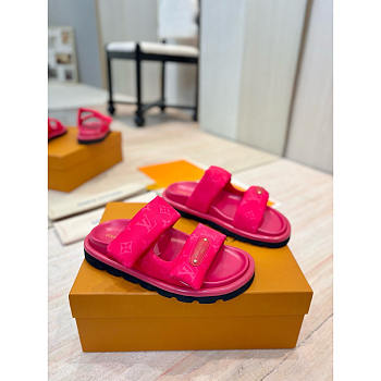 Louis Vuitton LV Pool Pillow Comfort Mule Framboise Red
