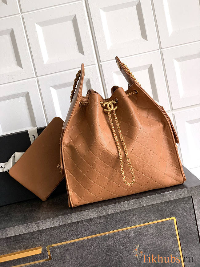 Chanel Medium 25C Hobo Bag Light Brown Caviar Gold 40x30x15cm - 1