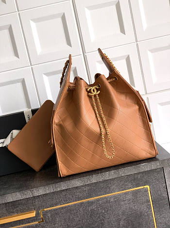 Chanel Medium 25C Hobo Bag Light Brown Caviar Gold 40x30x15cm