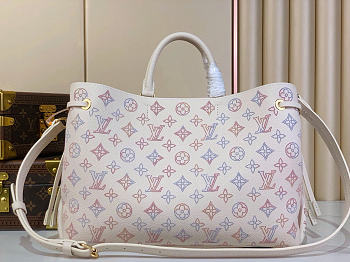 Louis Vuitton LV Bella Tote Dream Cream 32x23x13cm