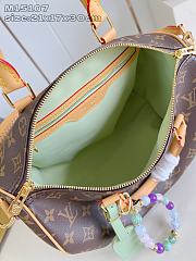 Louis Vuitton LV Speedy Soft 30 Lucky Monogram Green 30x21x17cm - 4