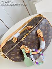 Louis Vuitton LV Speedy Soft 30 Lucky Monogram Green 30x21x17cm - 3