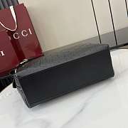 Gucci GG Emblem Medium Shoulder Bag Black 24x26x10cm - 6