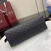 Gucci Emblem Medium Shoulder Bag Black 30x19x11cm - 3