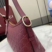 Gucci Emblem Medium Shoulder Bag Red Wine 30x19x11cm - 6