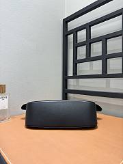Loewe Medium Ola Bag Smooth Calfskin Black 26x18x13cm - 3