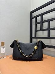 Loewe Medium Ola Bag Smooth Calfskin Black 26x18x13cm - 2