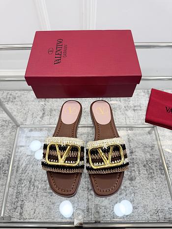 Valentino Garavani VLogo Signature Brown slides