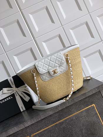 Chanel Deauville Tote Raffia White 36x18x11.5cm