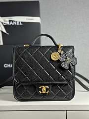 Chanel Backpack Caviar Gold Black 19.5x22x7cm - 1